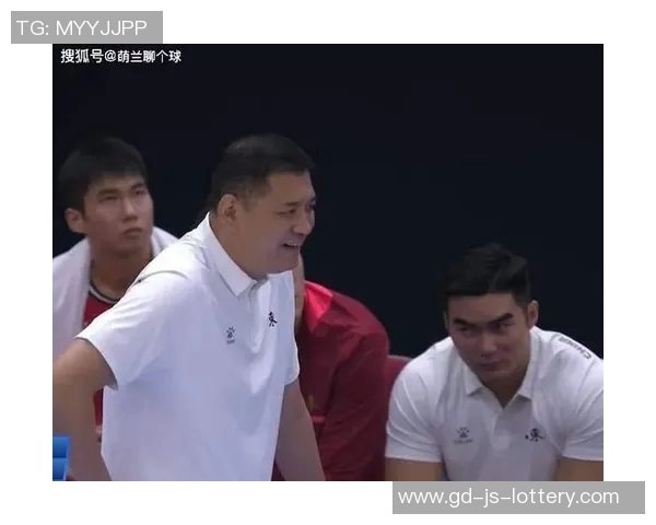 巩晓彬坦言德比失利根源:外援未发挥应有作用,全局战术待优化 巩晓彬坦言德比失利根源:外援未发挥应有作用,全局战术待优化