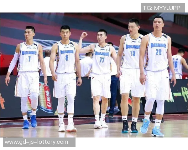 挺过第一阶段魔鬼赛程首钢期待林书豪归队助力 挺过第一阶段魔鬼赛程首钢期待林书豪归队助力