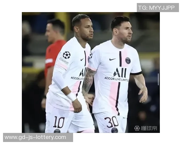 RMC:巴黎的大巴车比赛当晚在毕尔巴鄂市中心遭到石块袭击 RMC:巴黎的大巴车比赛当晚在毕尔巴鄂市中心遭到石块袭击